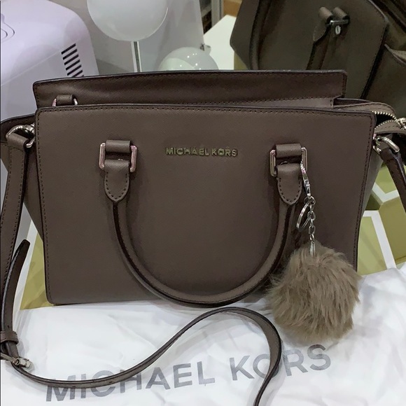 MICHAEL KORS Selma MD TZ Satchel- Cinder - Picture 2 of 15